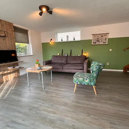 Contemporary Family Haven In Noordwijk
