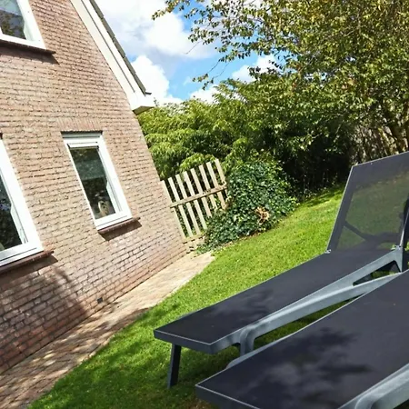 Contemporary Family Haven In * Noordwijk